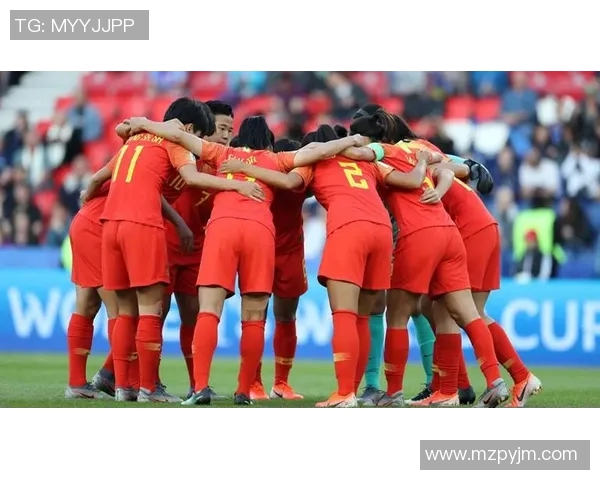 重庆足球队以69分领跑世界杯积分榜展现强劲实力与团队合作精神