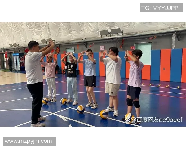 重庆排球队的成长之路：一段关于坚持与梦想的排球纪实故事